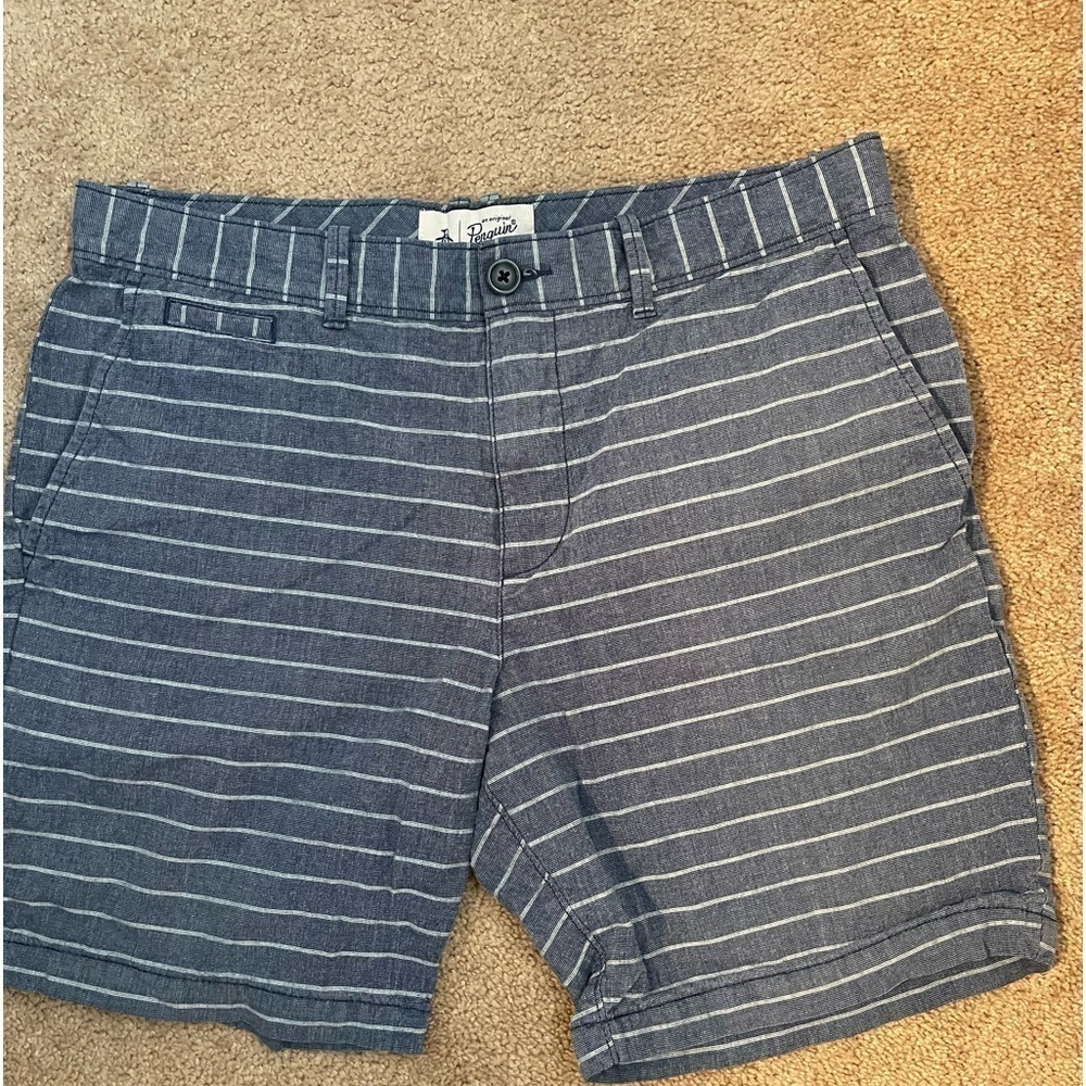 Men's Original Penguin Size 33 Blue Stripped Shorts